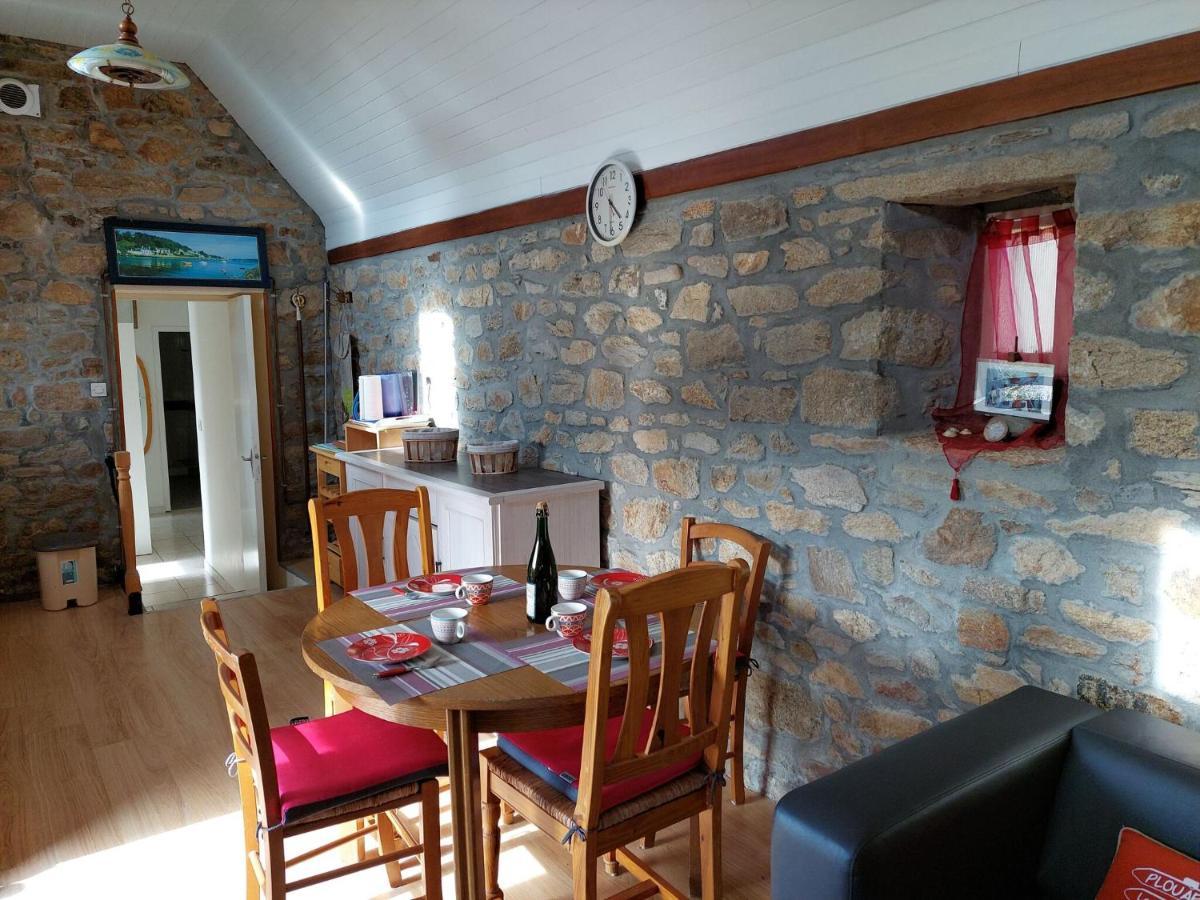 Holiday Home In Plouarzel 外观 照片